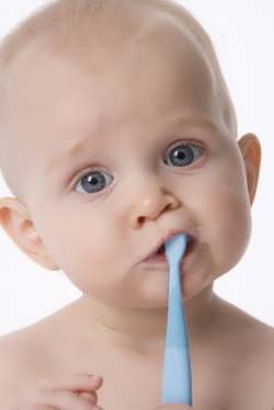 Sample image infant_brushing